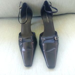 Stylish short heels, Navy, size 7.5